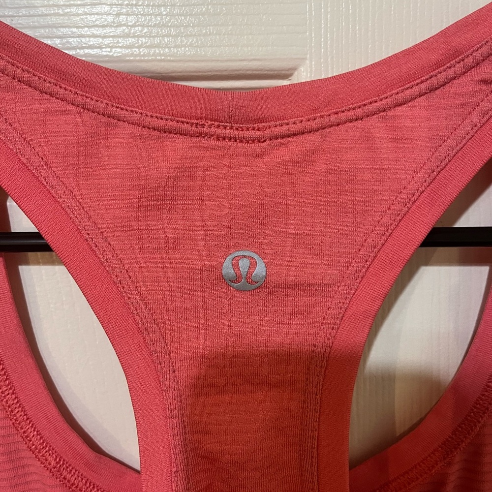 lululemon athletica Pink Tank Top - Picture 4 of 5
